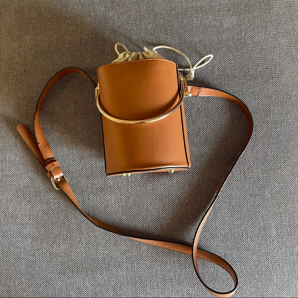 Shoulder purse